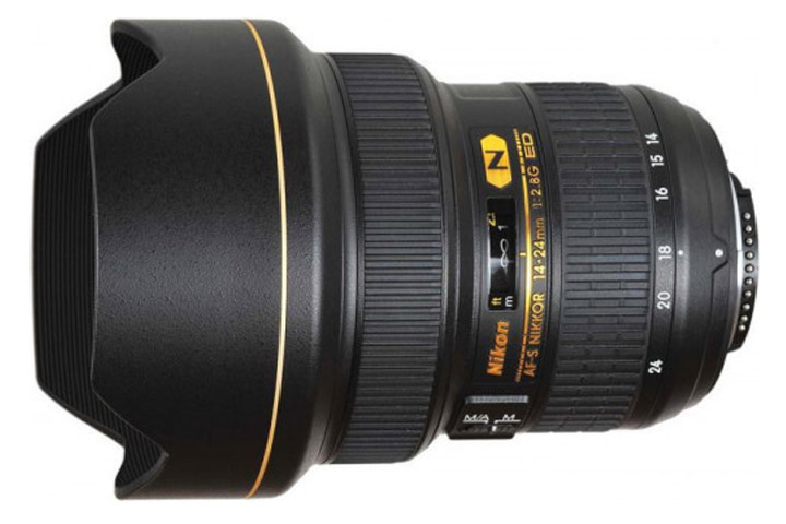 Objetivos gran angular Nikon Nikkor con enfoque automático para cámaras de fotograma completo