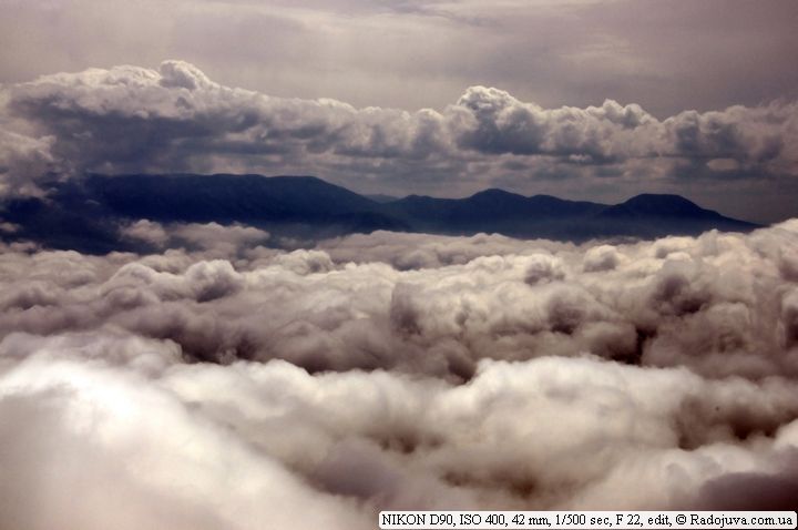 Des nuages.