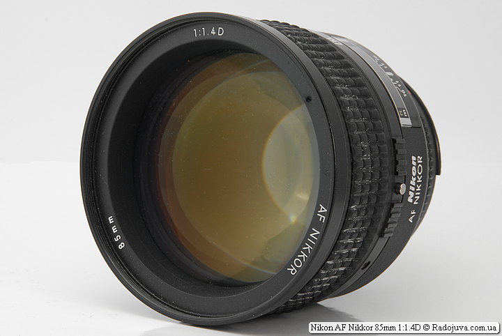 Nikon AF Nikkor 85mm 1: 1.4D