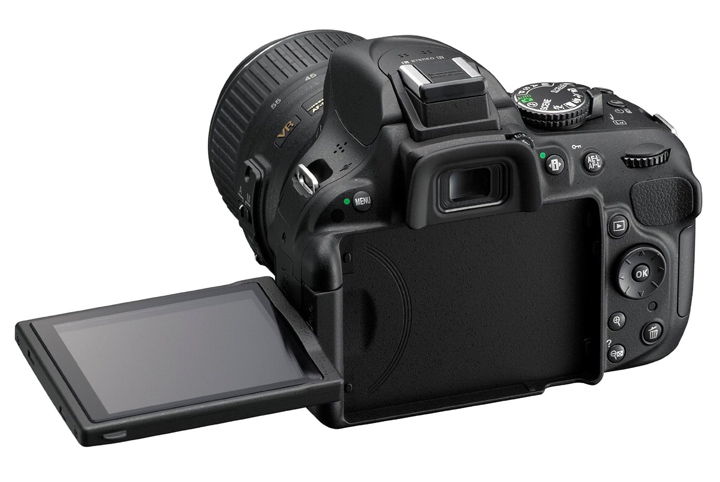 Swivel display on Nikon D5200