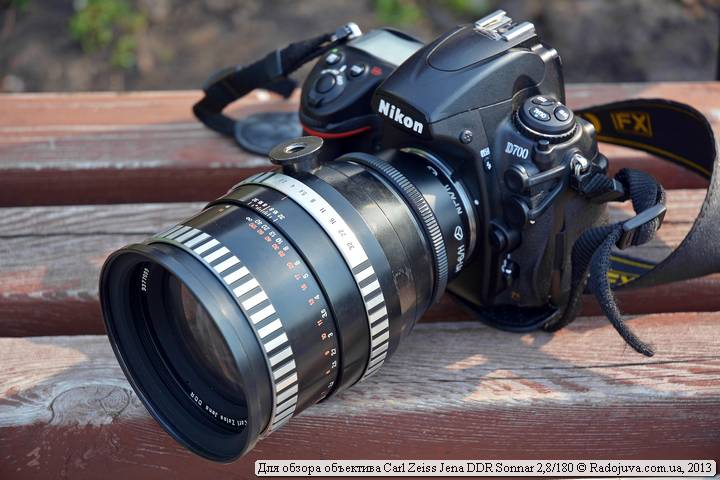 View of the Sonnar 180 2.8 lens on the Nikon D700