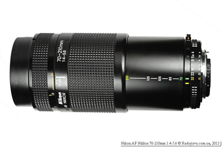 Lente Nikon AF Nikkor 70-210mm F4-5.6 a 210mm y MDF