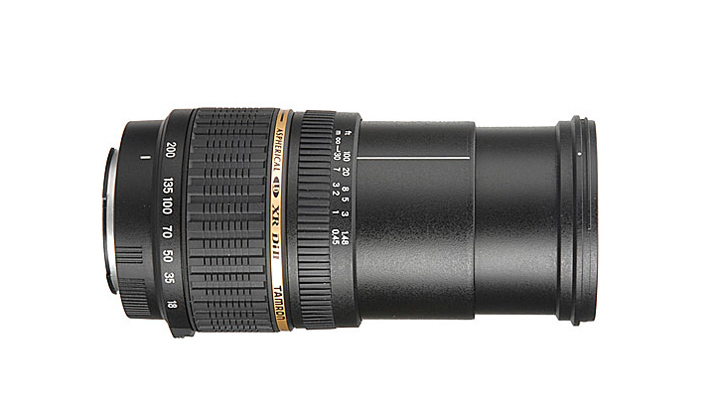 Tamron AF 18-200 mm f/3.5-6.3 a 200 mm