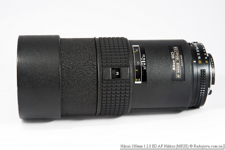 Вид Nikon 180mm 1:2.8 ED AF Nikkor MKIII с вытянутой блендой