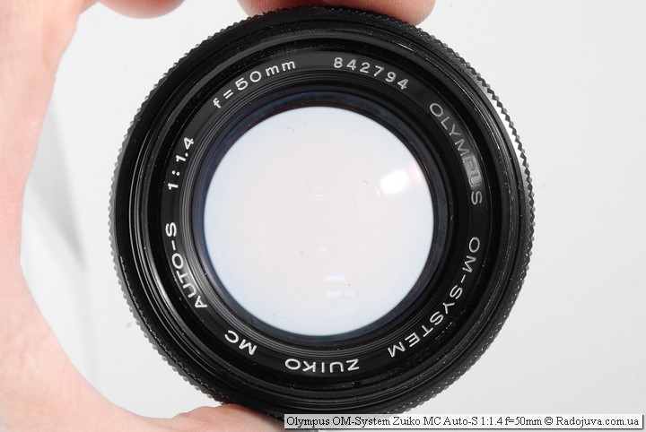 Review Olympus Om-System Zuiko MC Auto-S 1: 1,4 f = 50mm | Happy