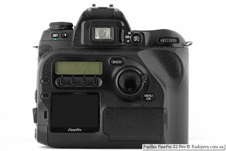 Fujifilm FinePix S2 Pro Review | Happy