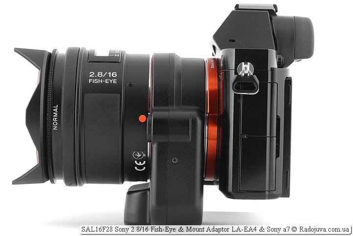 Sony LA-EA4 adapter met SAL16F28 Sony 2.8/16 Fish-Eye lens en Sony A7 camera