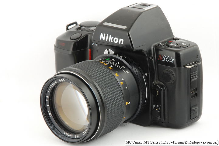MC Cimko MT Series 1: 2.8 f = 135mm on the Nikon N8008S