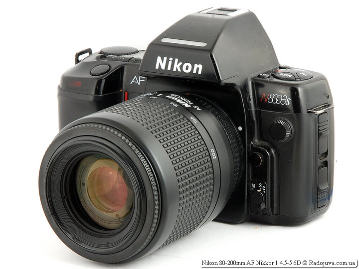 Nikon 80-200 mm AF Nikkor 1: 4.5-5.6D en ZK Nikon AF N8008S