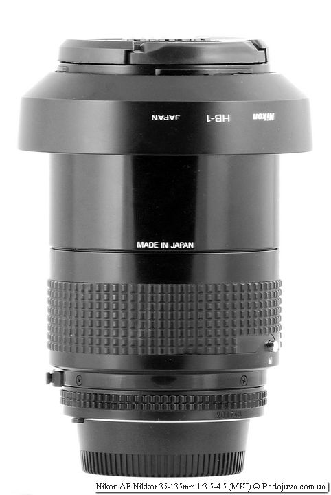 Nikon AF Nikkor 35-135mm 1: 3.5-4.5 (MKI) with native hood HB-1