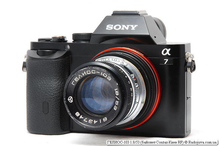 HELIOS-103 1.8 / 53 with a Contax-Kiev RF mount on a Sony a7 camera