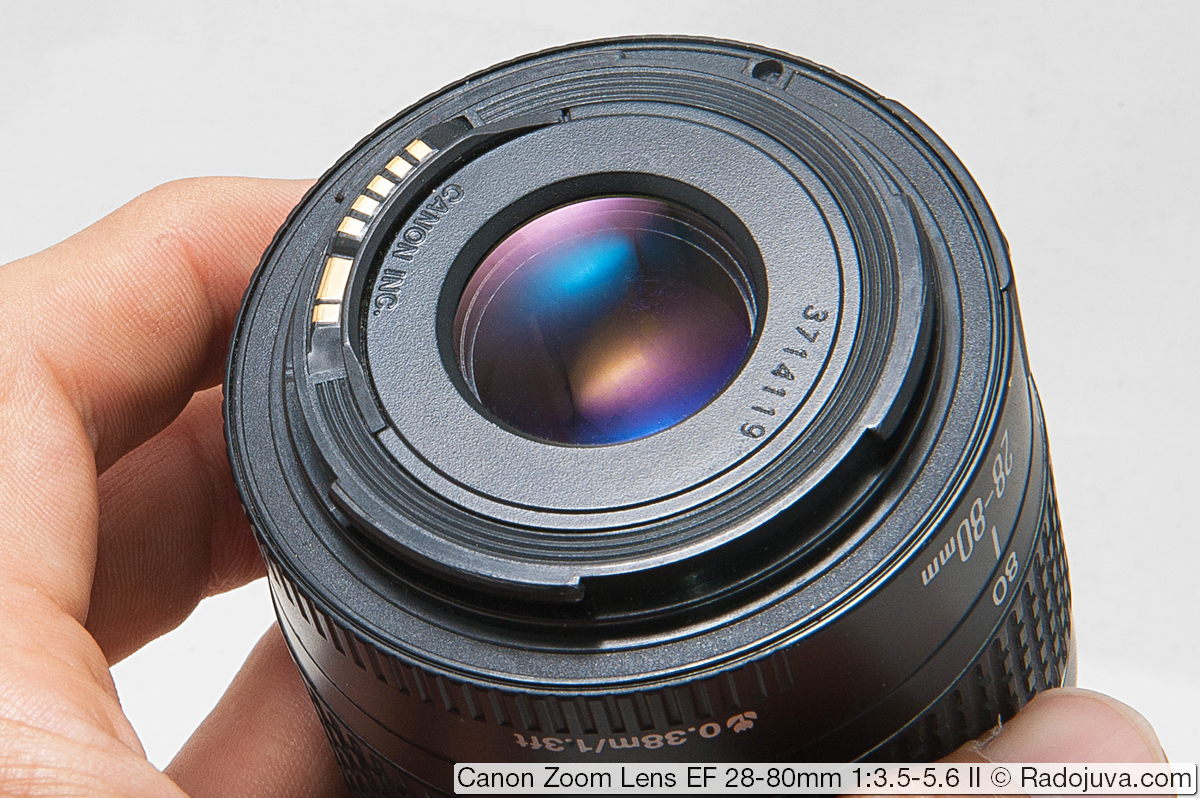 Revisão da Canon EF 28-80mm f/3.5-5.6 II | Feliz