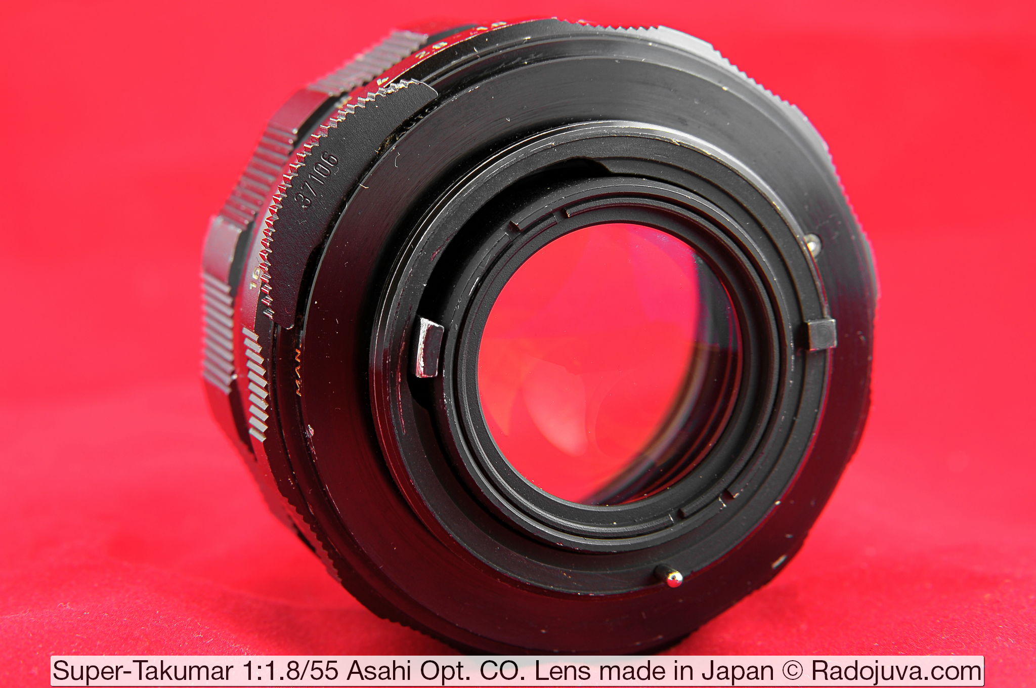 Super-Takumar 1: 1.8/55 Asahi Opt Lens. Co. Lens made in japan