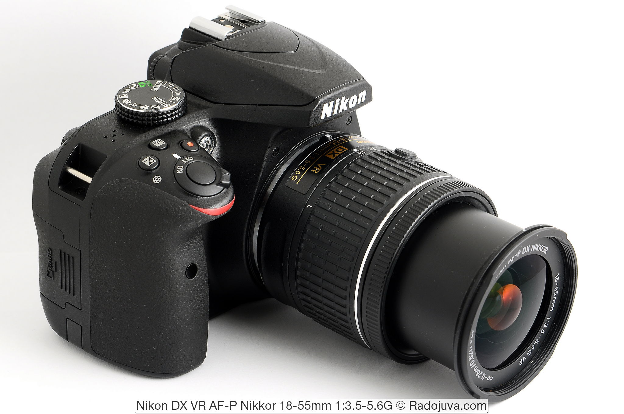 Nikon DX VR AF-P Nikkor 18-55mm 1: 3.5-5.6G en Nikon D3400 camera