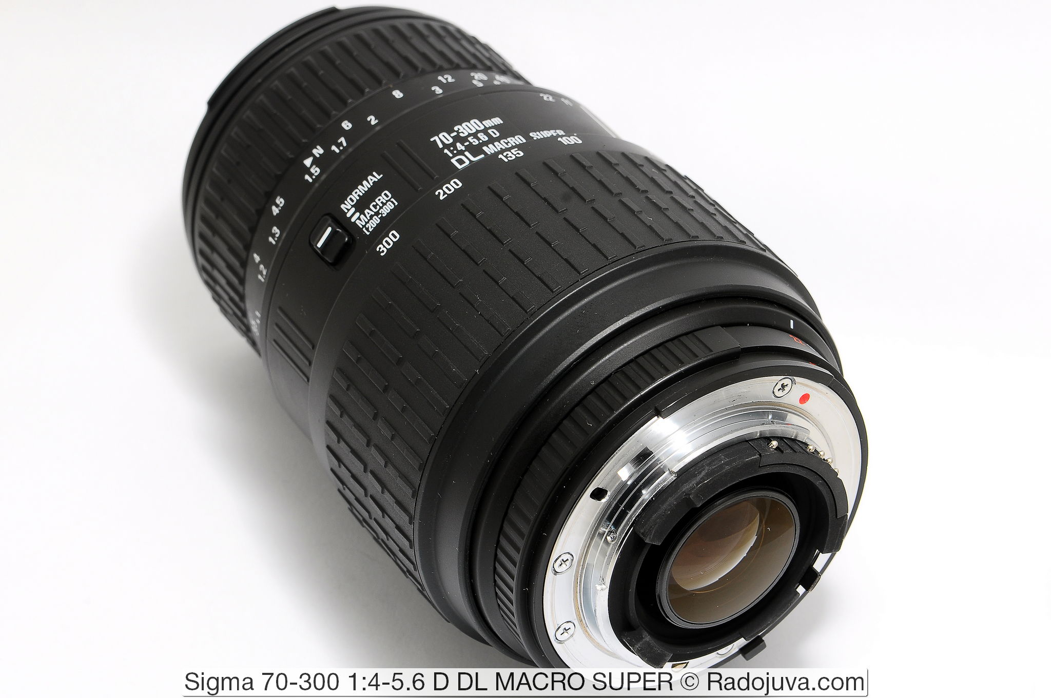 Sigma 70-300 1: 4-5.6 D DL MACRO SUPER