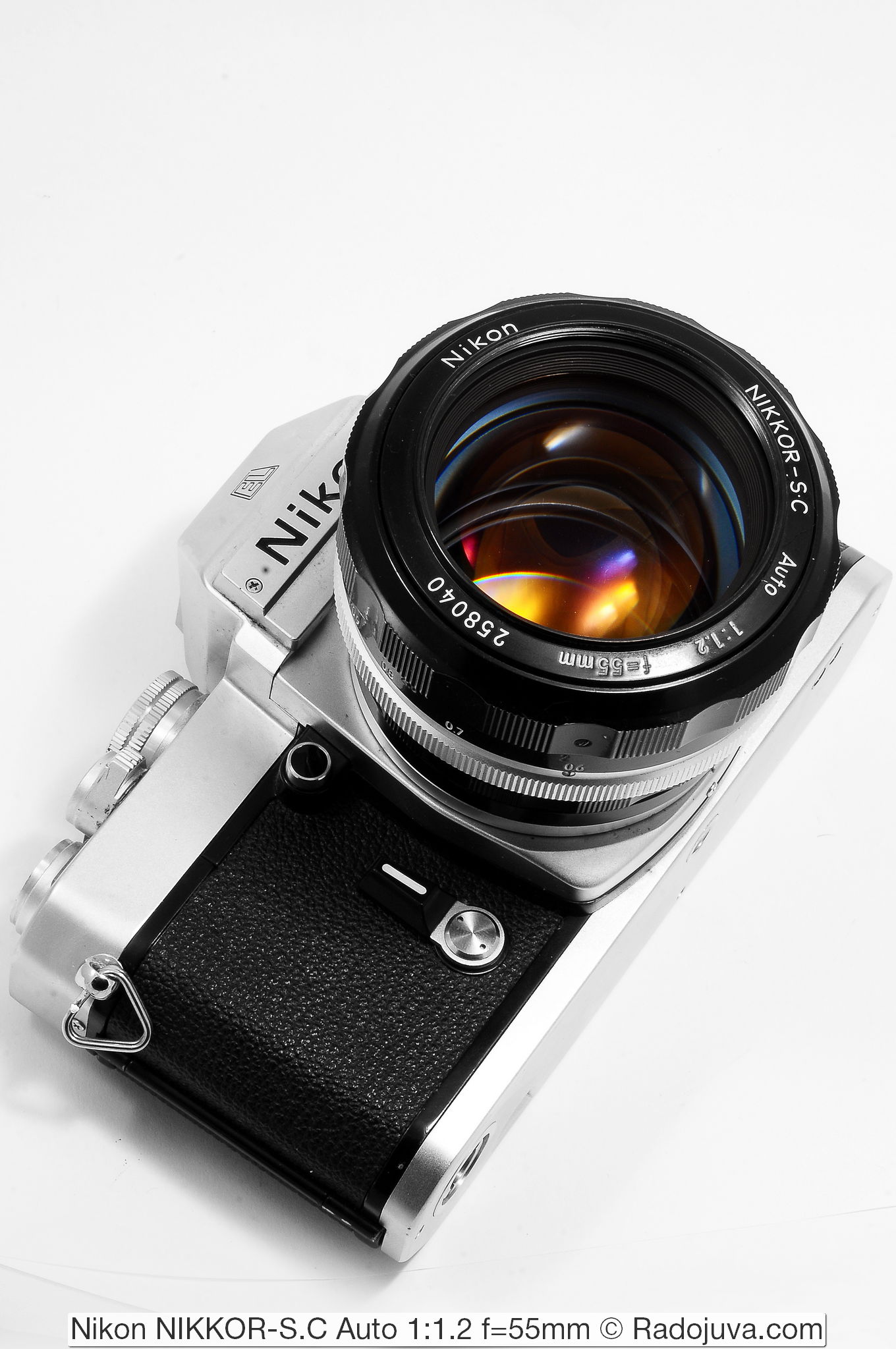 Review of Nikon NIKKOR-SC Auto 1: 1.2 f = 55mm | Happy