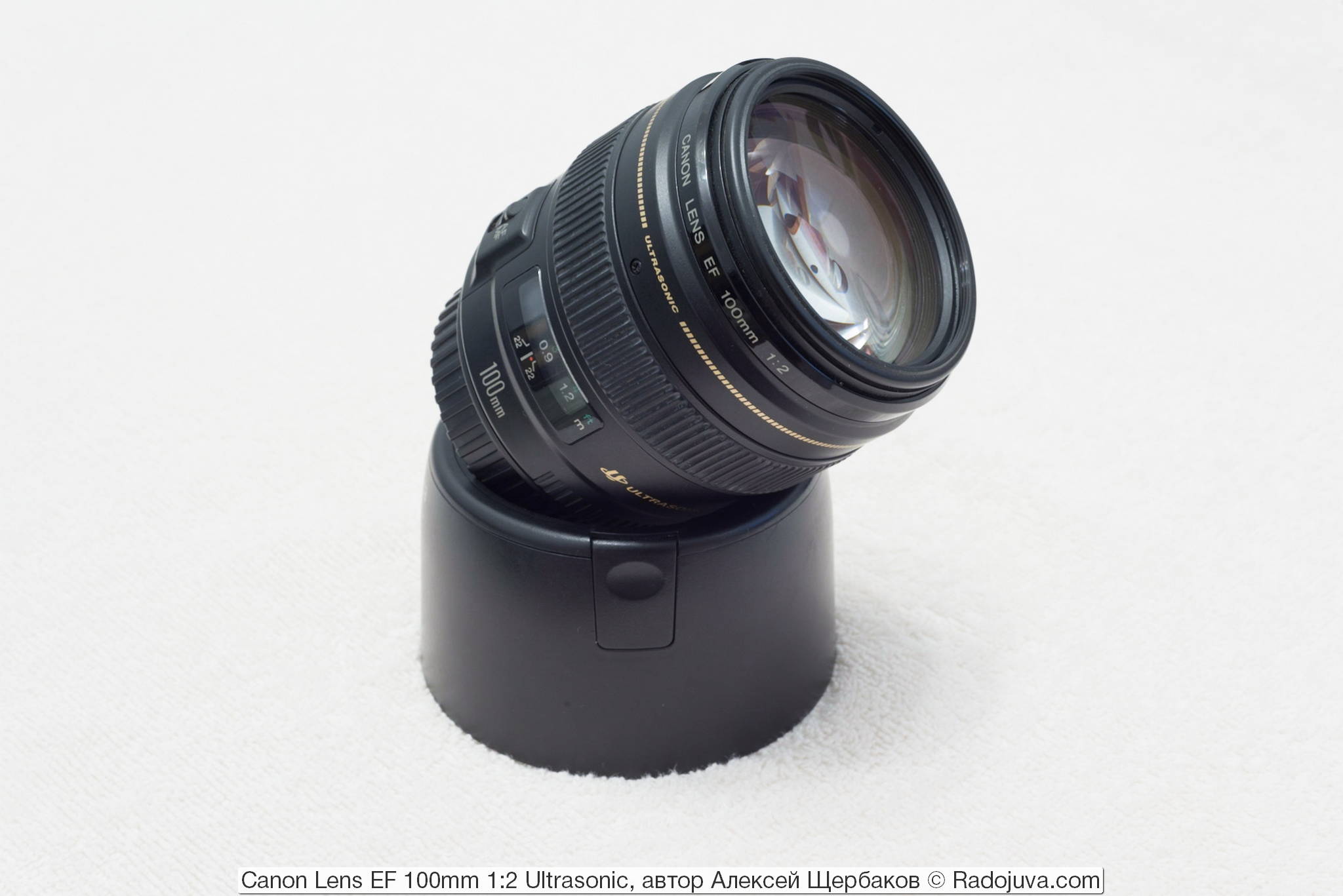 Canon Lens EF 100mm 1: 2 Ultrasonic