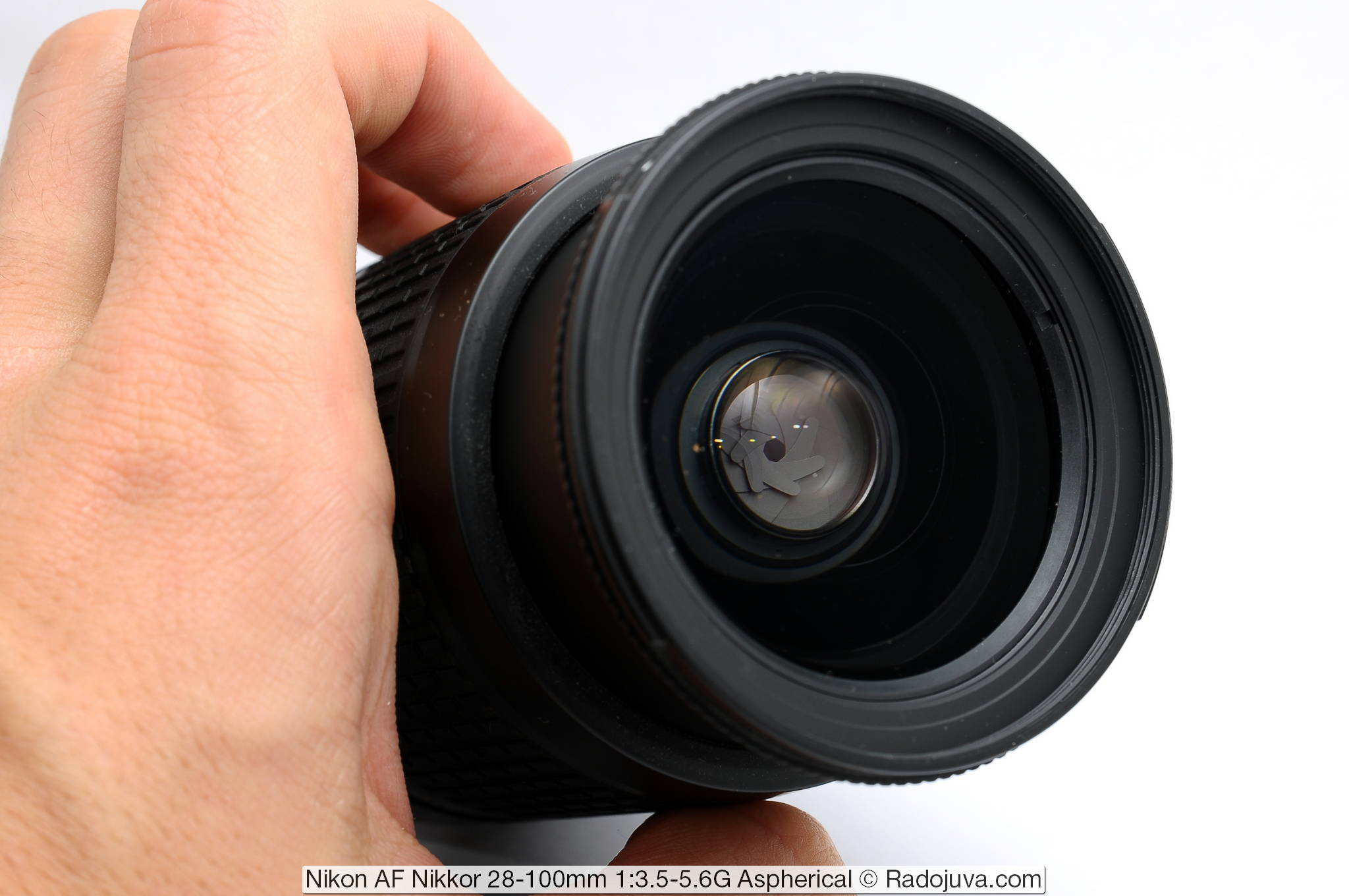 Review of Nikon AF Nikkor 28-100mm 1: 3.5-5.6G Aspherical | Happy
