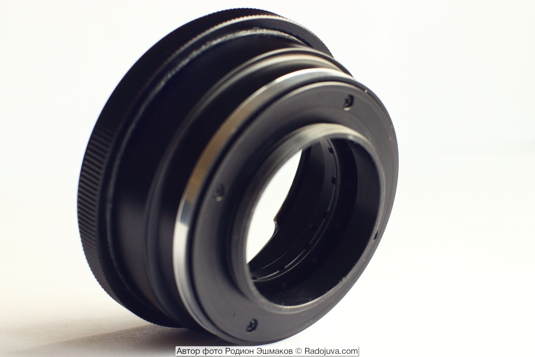 Photo of P6-M42 adapter with integrated diaphragm