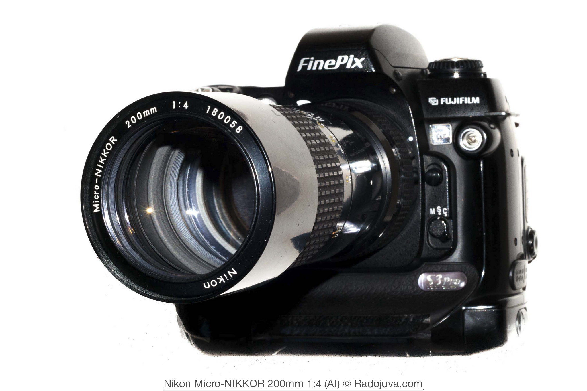 Nikon Micro-NIKKOR 200mm 1:4 (AI)
