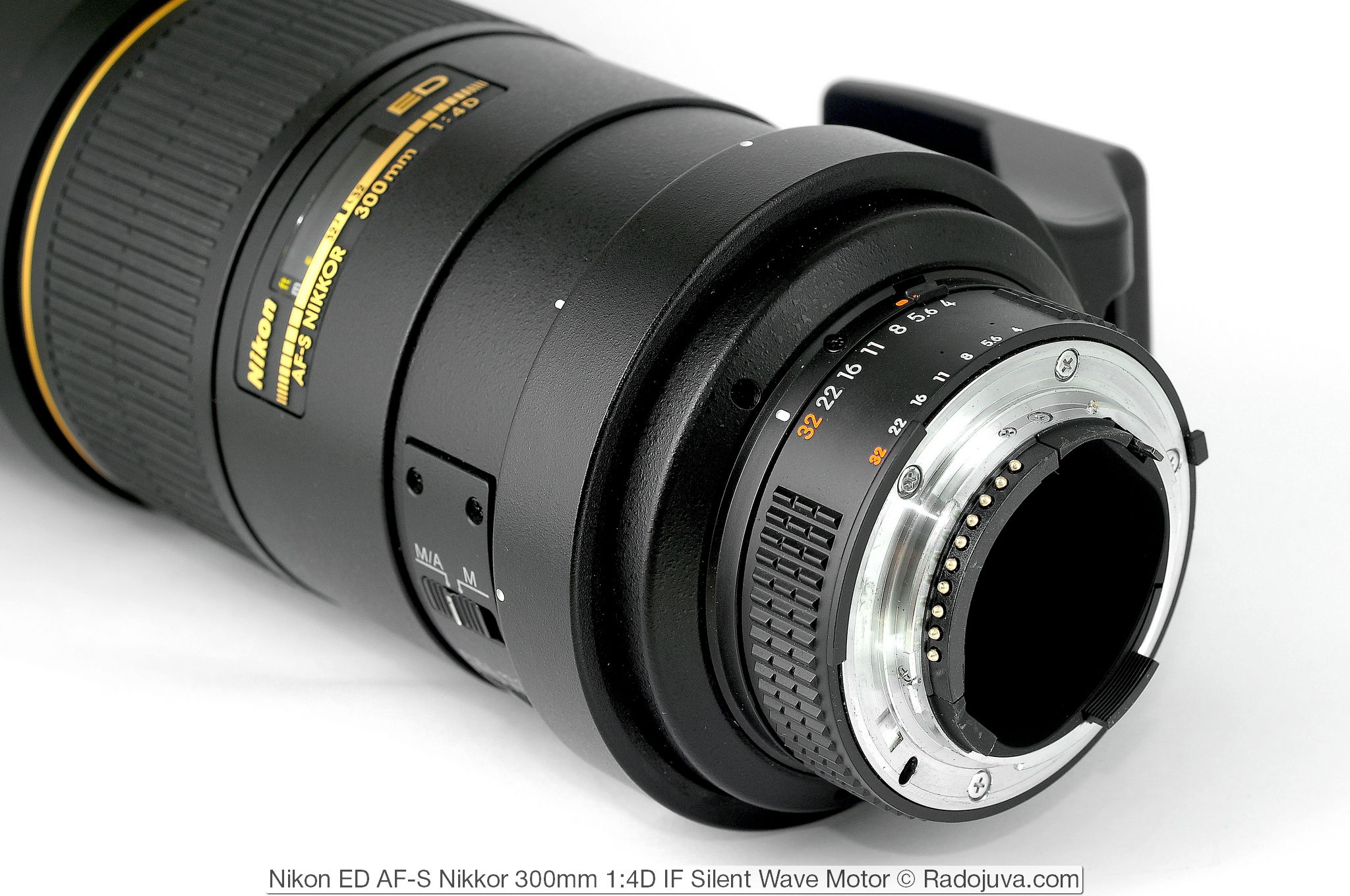 Nikon ED AF-S Nikkor 300 mm 1:4D IF Motor de onda silenciosa