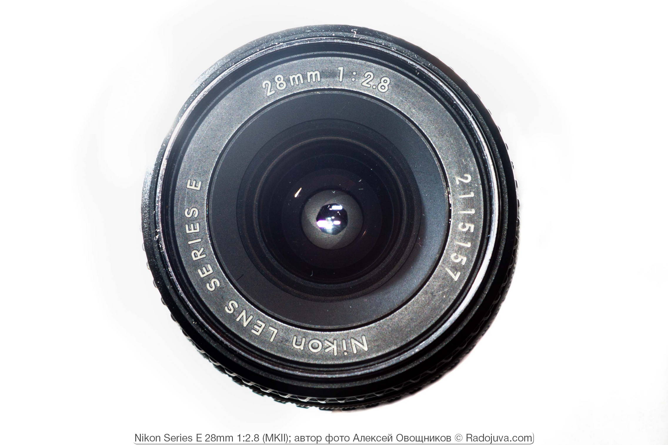 Nikon Serie E 28mm 1:2.8 MKII