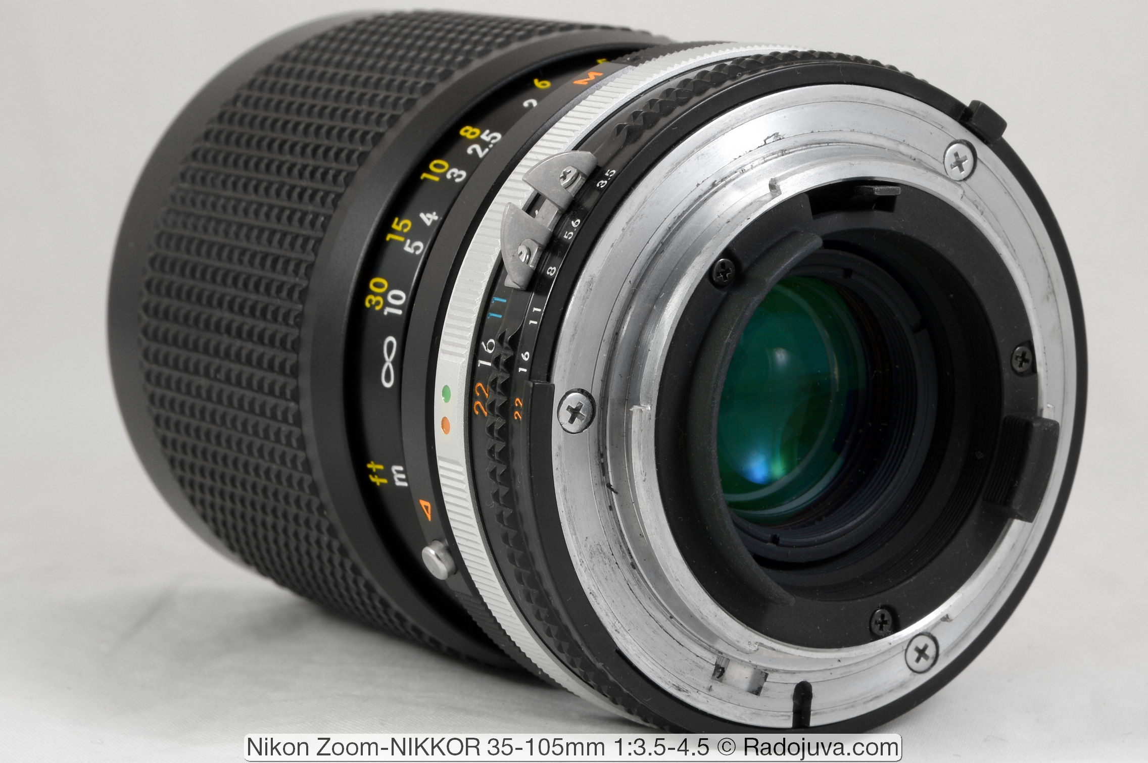 Nikon NEW FM2 Ai-S Zoom- NIKKOR 35-105-