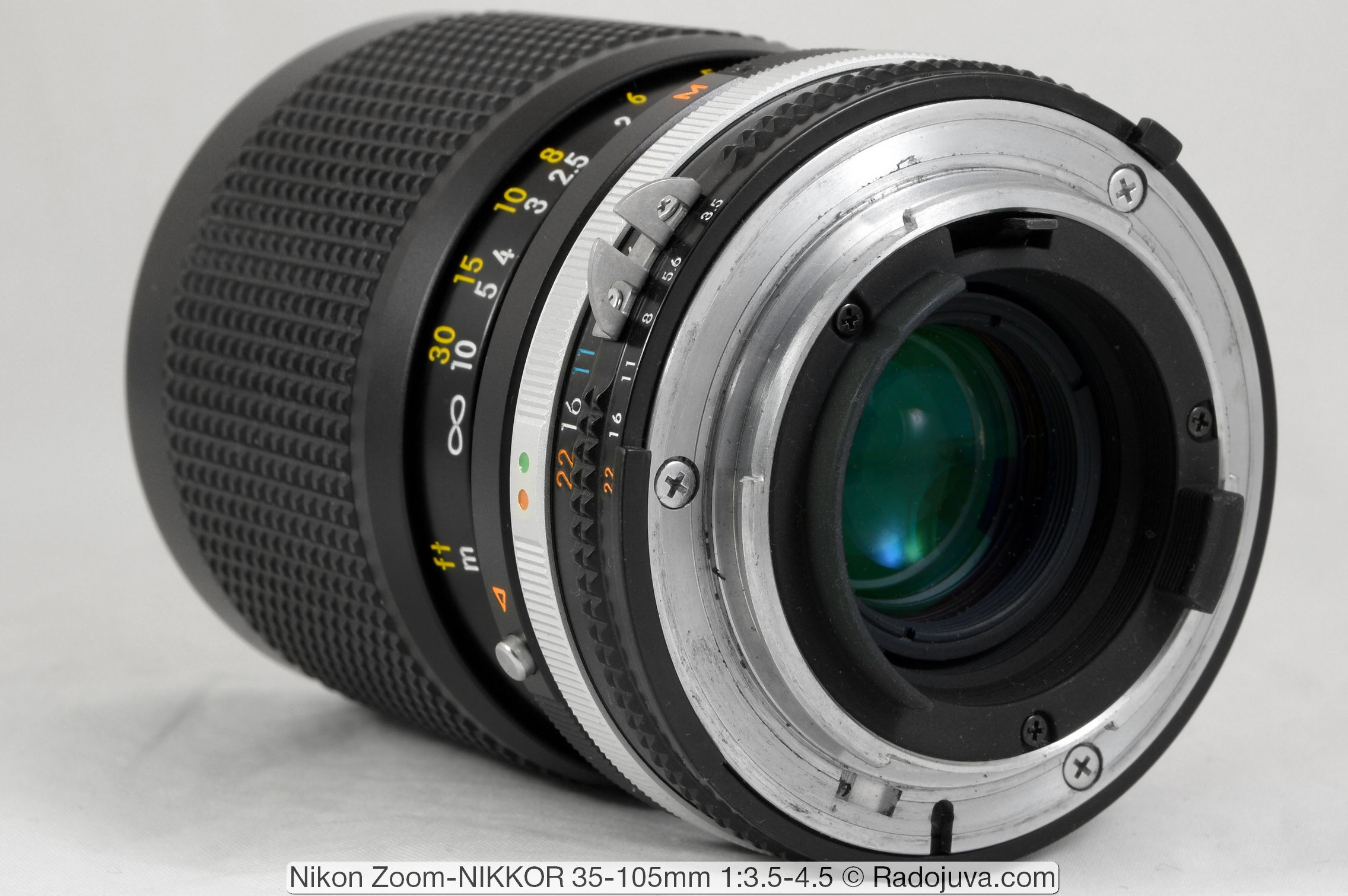 Review Nikon Zoom-NIKKOR 35-105mm 1: 3.5-4.5 AI-S | Happy