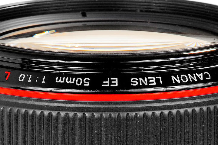 Canon EF Lens 50mm 1: 1.0 L Ultrasonic