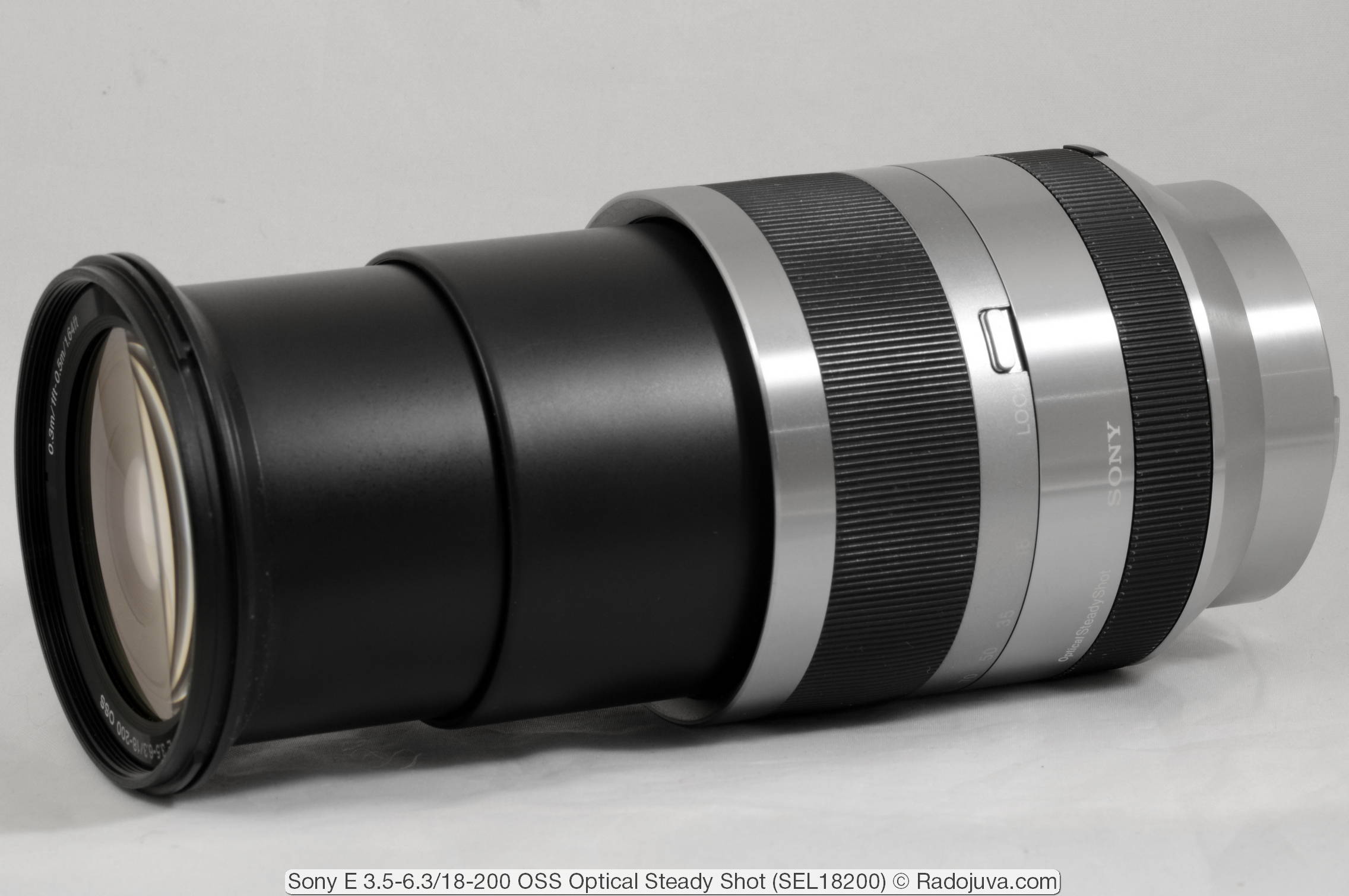 Sony E 3.5-6.3/18-200 OSS (Optical Steady Shot, E-bevestiging)