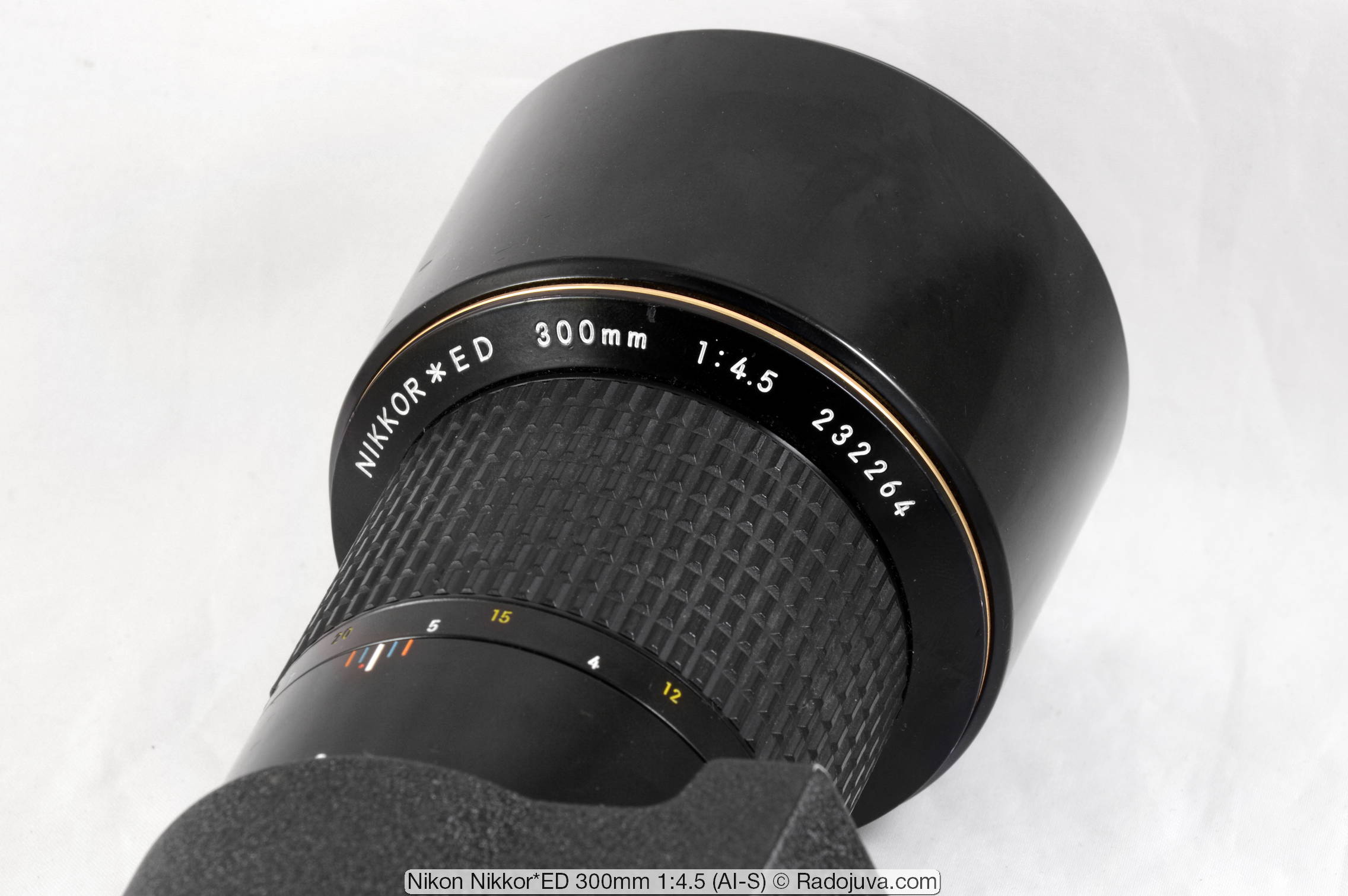 Nikon Nikkor * ED 300mm 1: 4.5 (AI-S