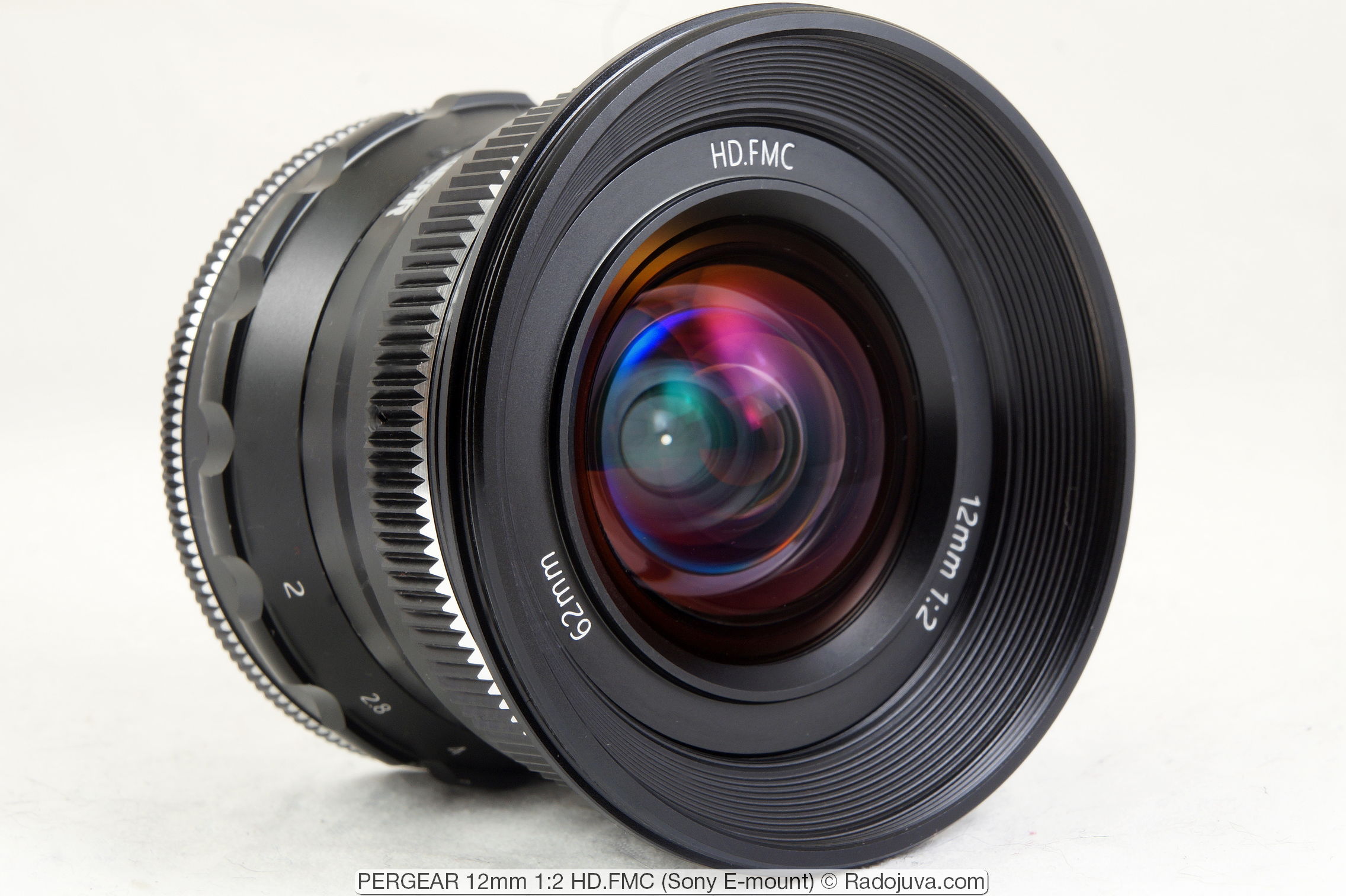 Review of PERGEAR 12mm 1: 2 HD.FMC | Radozhiva