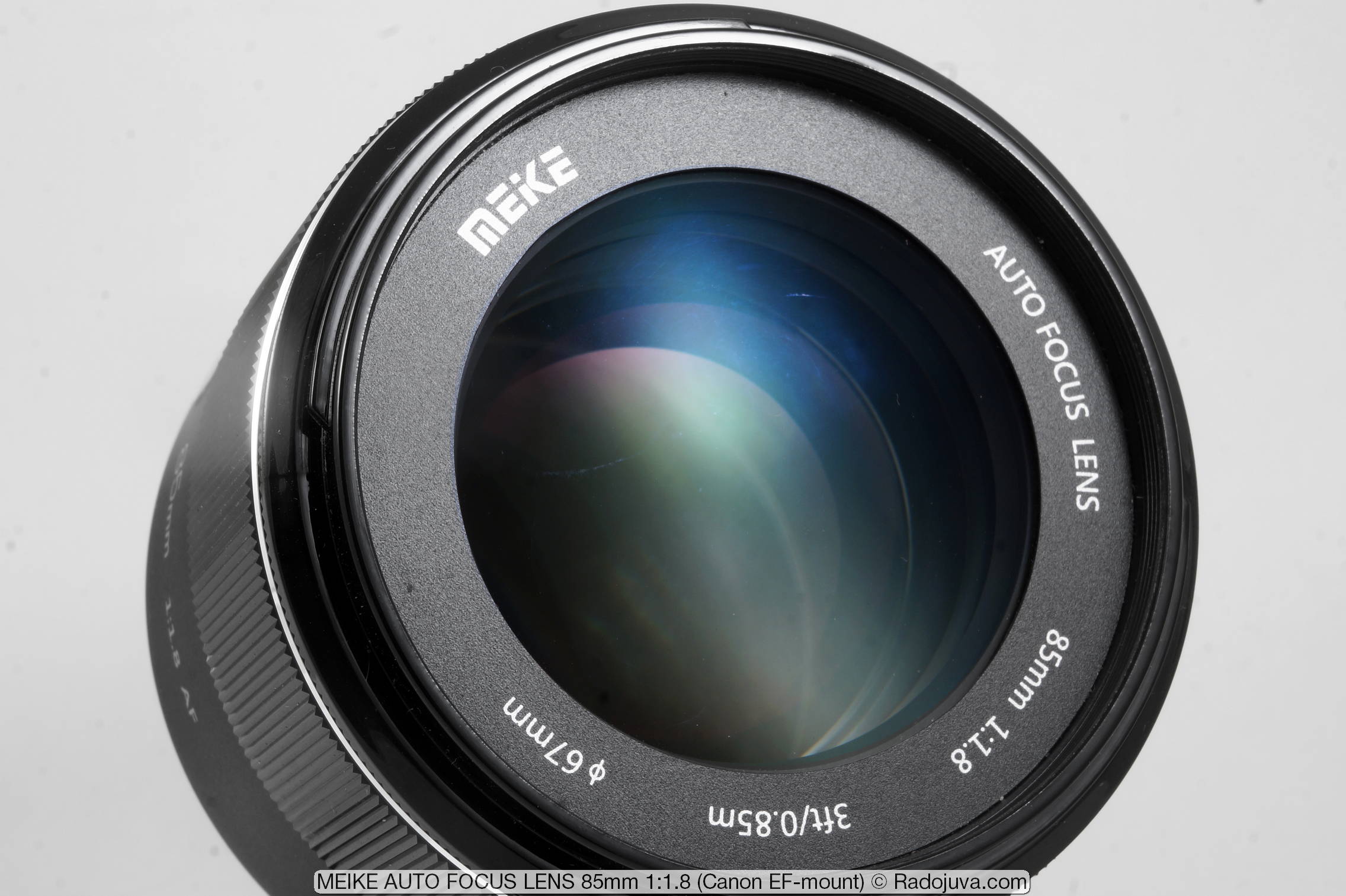 Meike 85mm 1: 1.8 AF (Canon EF mount)