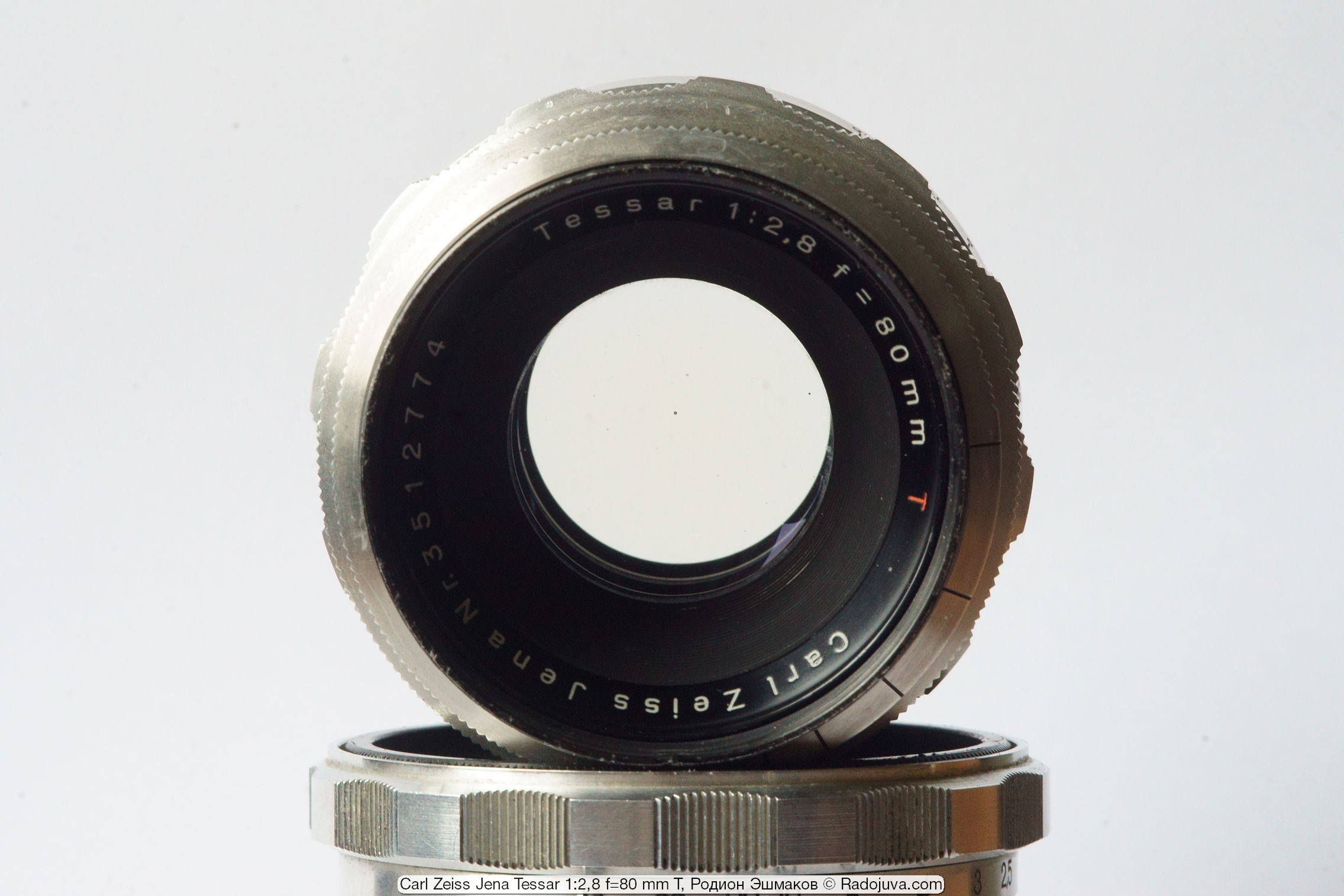 Tessar 80 / 2.8 lenses are noticeably yellow in transmission.