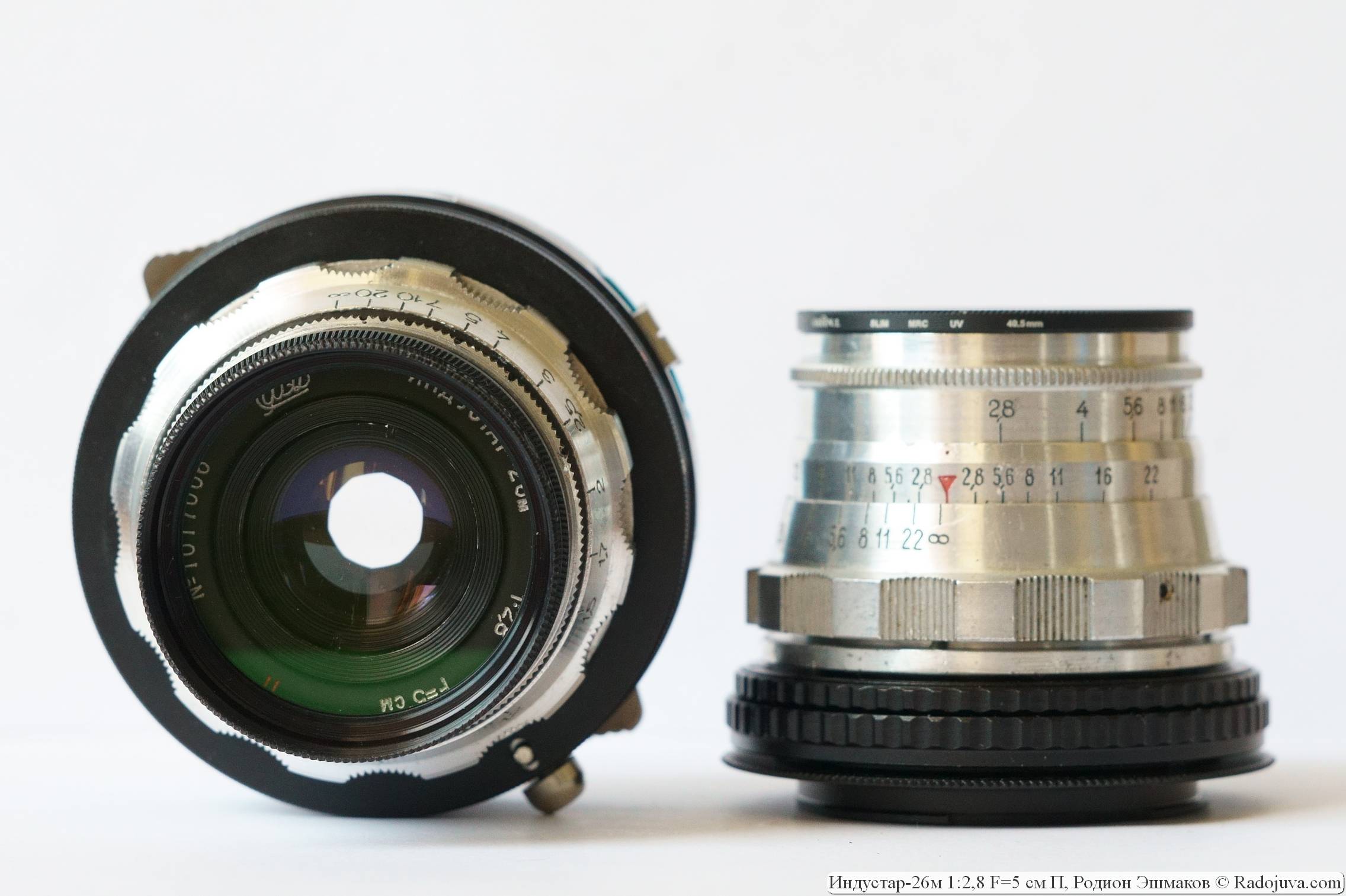 10 aperture blades provide a circular pupil at any aperture.