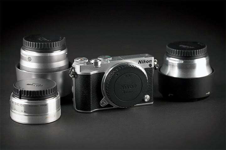 Nikon 1 system - mirrorless cropped system | Happy
