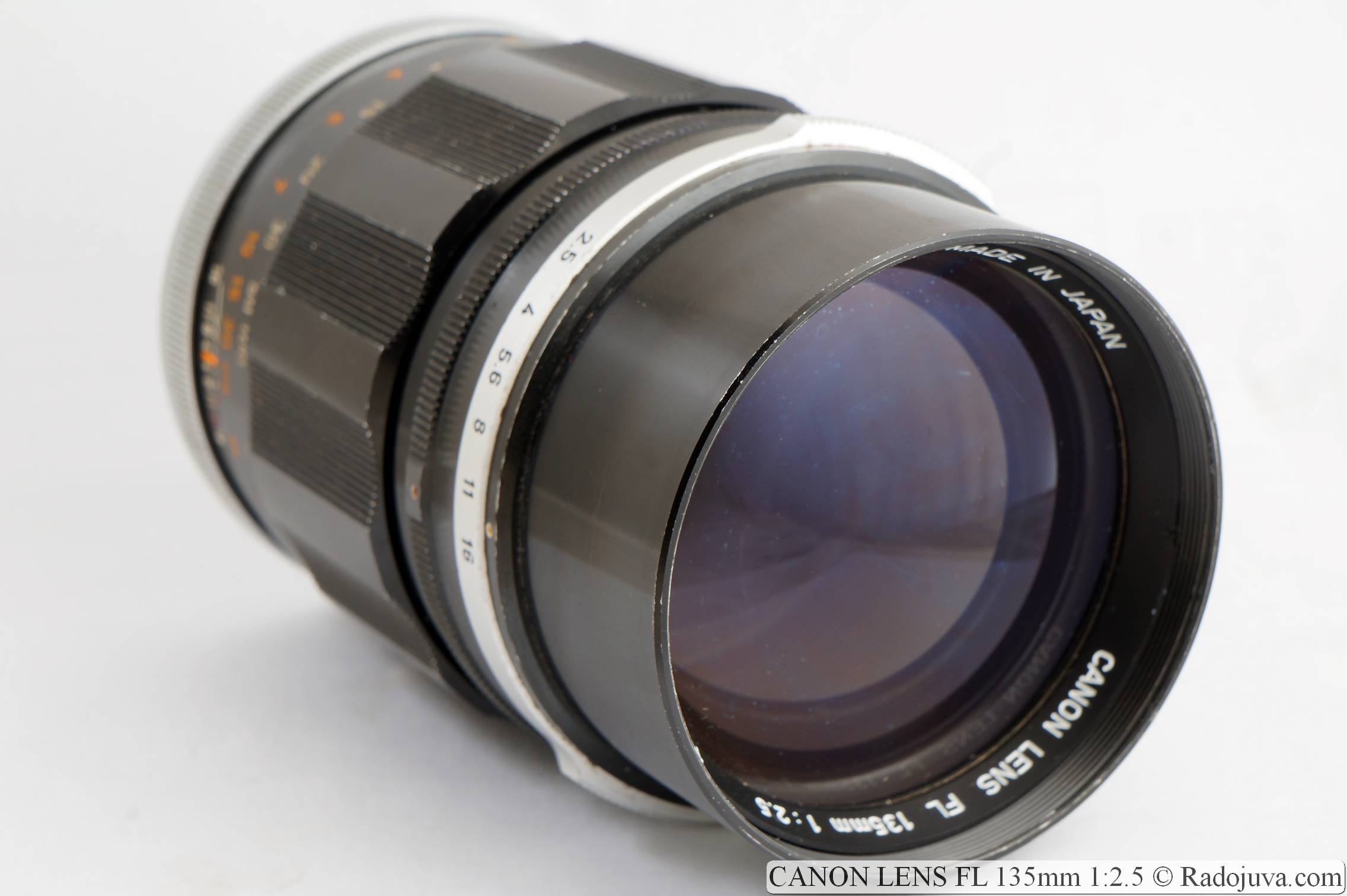 Brief review of CANON LENS FL 135mm 1:2.5 (version 1965) | Happy