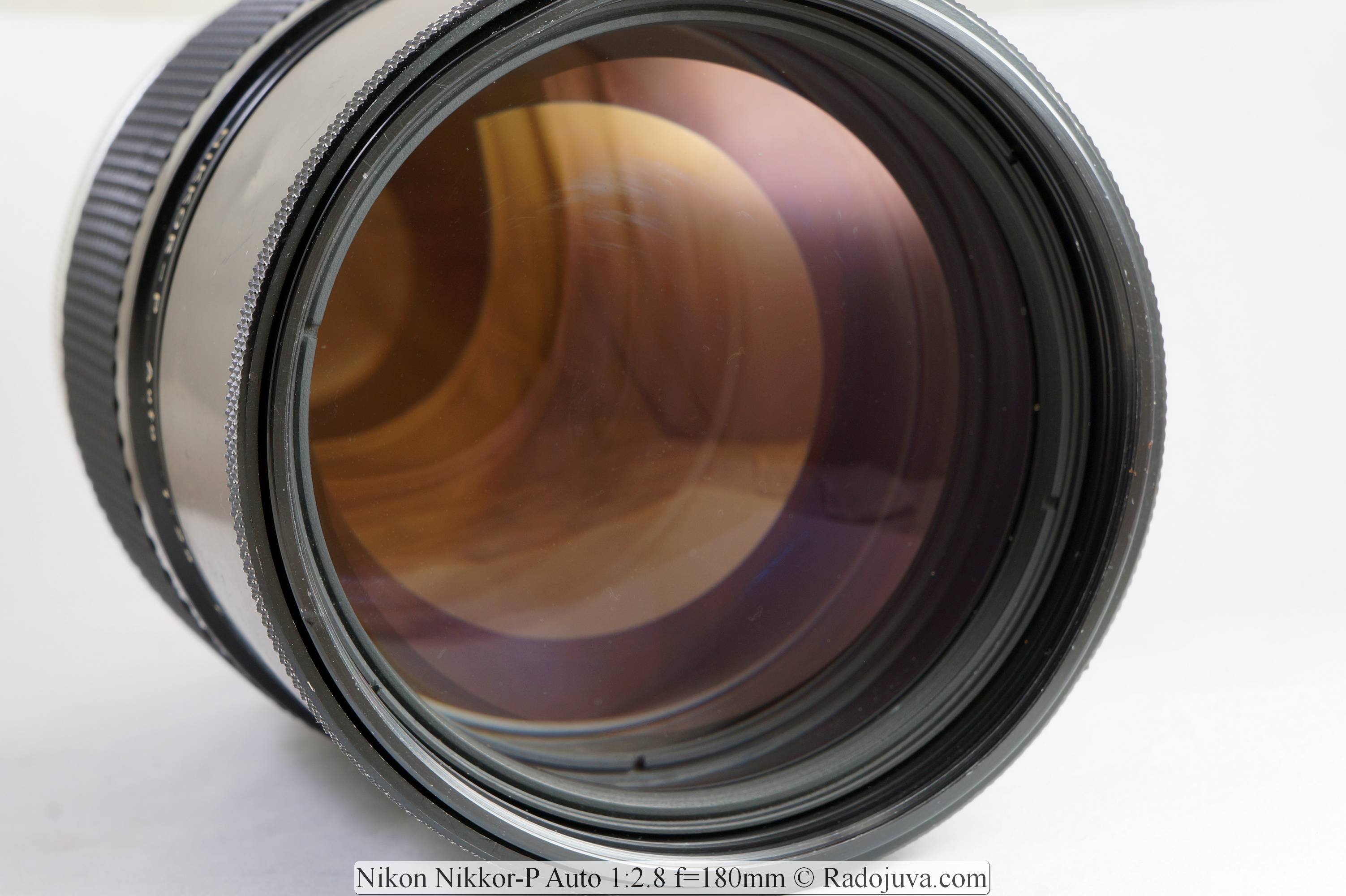 Brief review Nikon Nikkor-P Auto 1: 2.8 f = 180mm (1971-74) | Happy