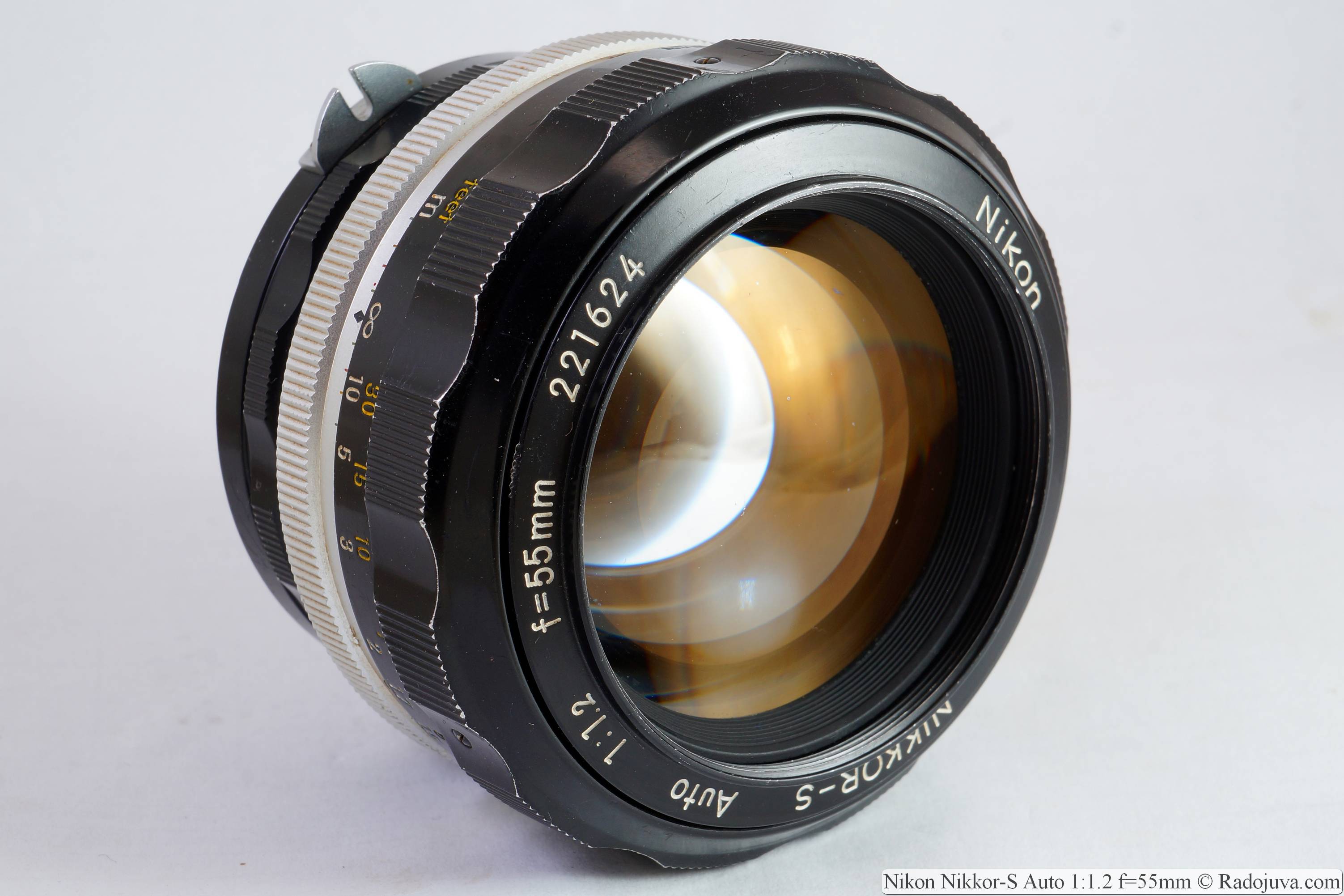 Nikon Nikkor-S Auto 1:1.2 f=55mm