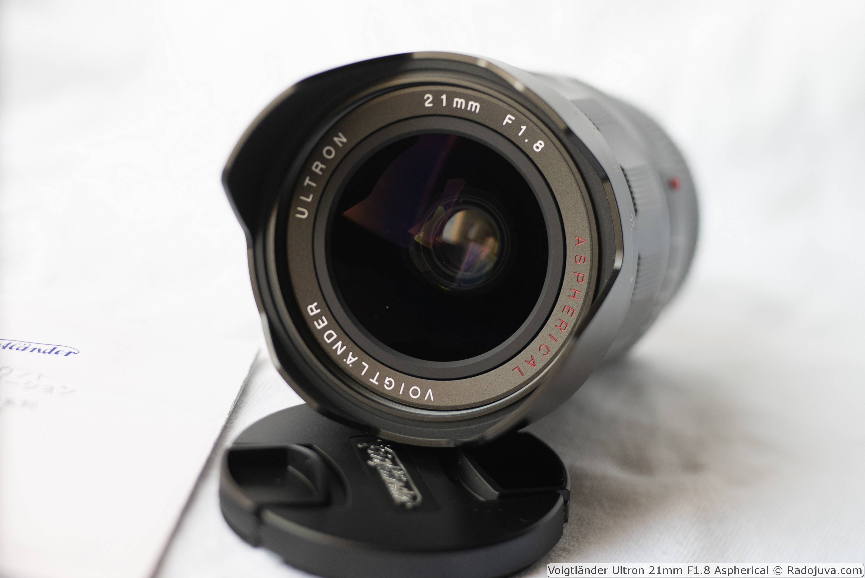 Review and test of the modern Voigtländer Ultron 21mm F1.8 