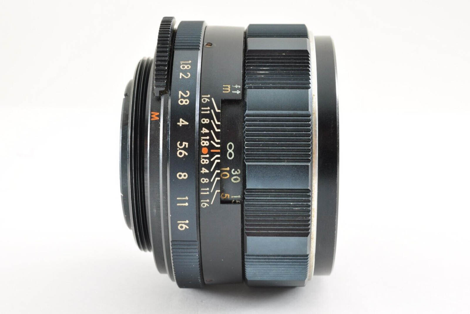 Auto-Takumar 1:1.8/55 ASAHI OPT. CO., Lens made in Japan (6/5, no 'R' mark, oblique lines of depth of field)