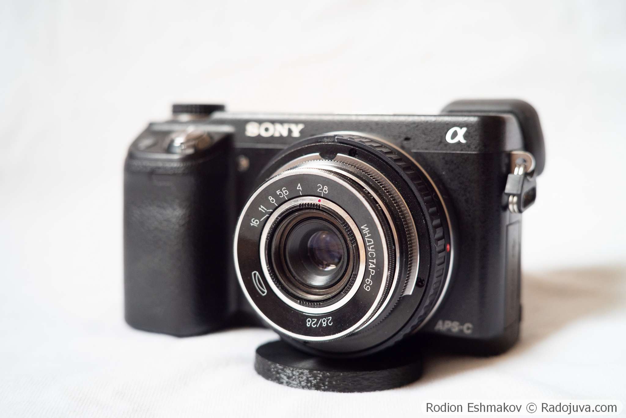 Индустар-69 28/2.8 в адаптере-геликоиде Leica M – NEX на камере Sony NEX-6.